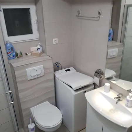 Spinnaker Center Apartament